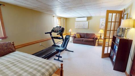 1013 Sunset Avenue Glenburn ME 04401