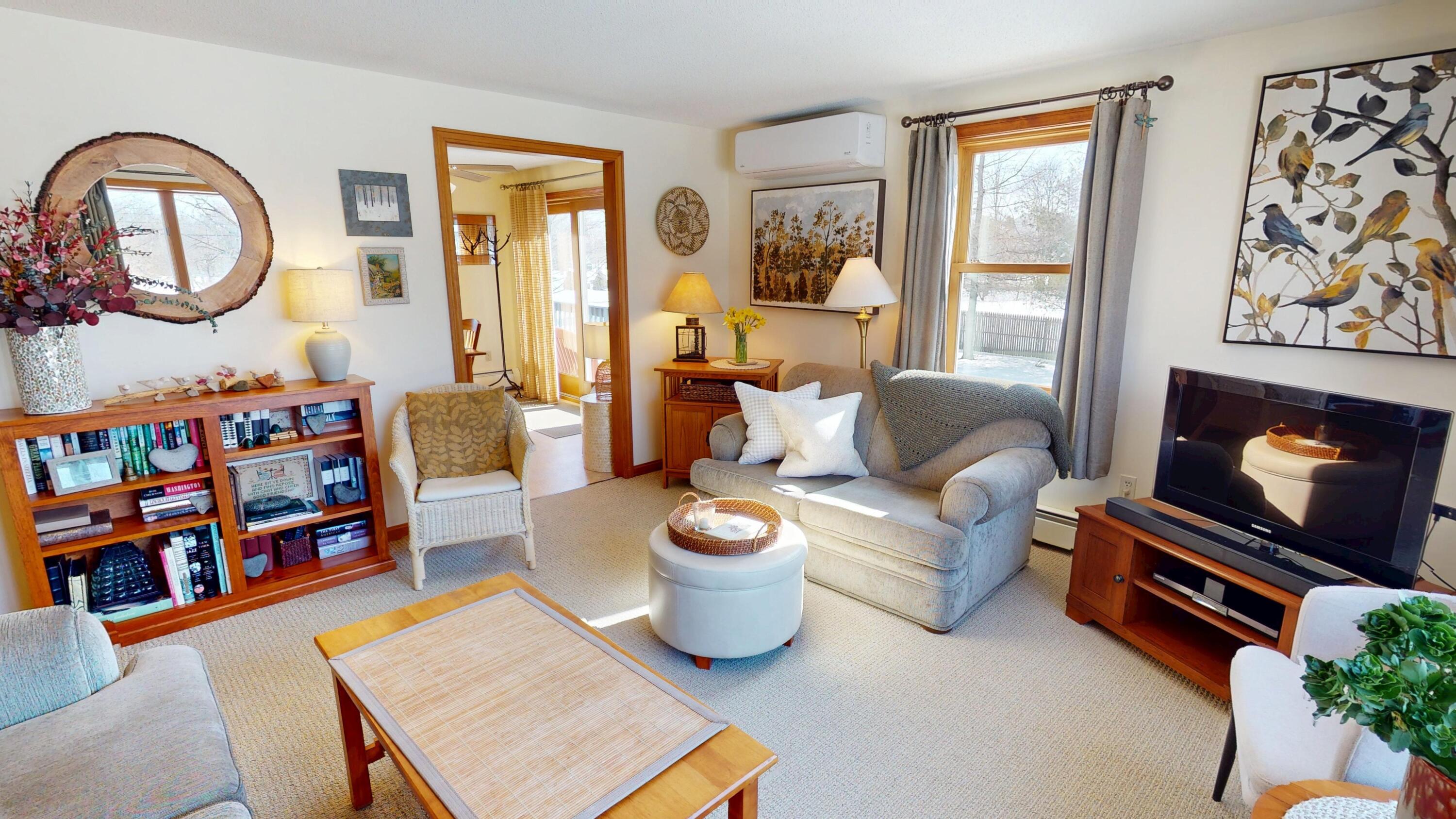1013 Sunset Avenue Glenburn ME 04401