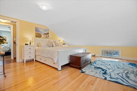 8 Sequoia Drive Freeport ME 04032