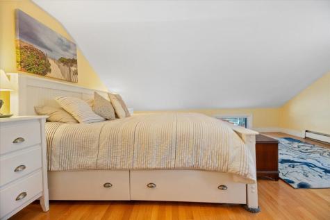 8 Sequoia Drive Freeport ME 04032