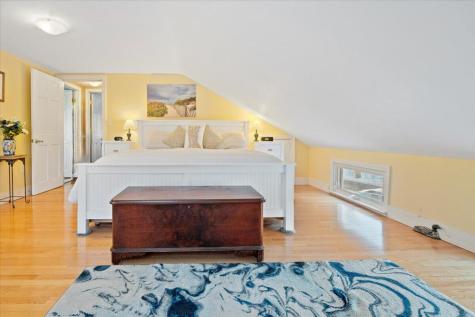 8 Sequoia Drive Freeport ME 04032