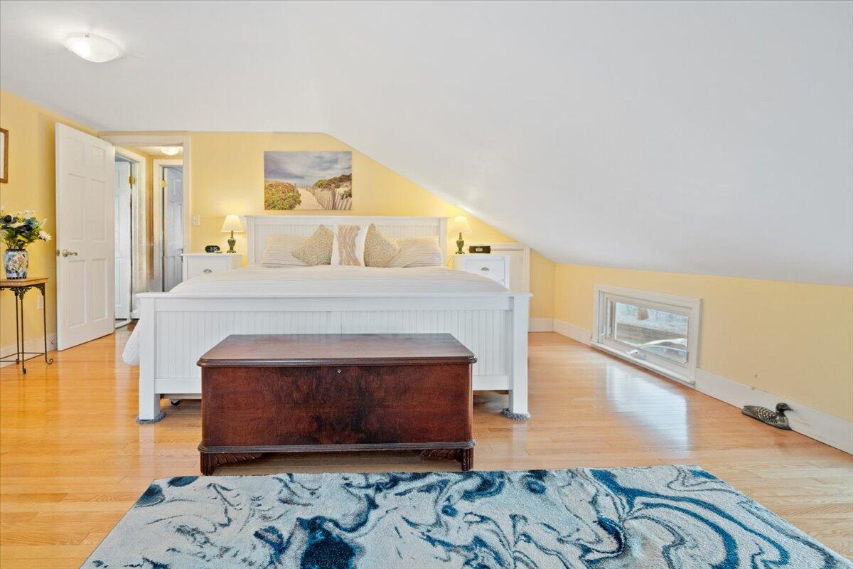 8 Sequoia Drive Freeport ME 04032