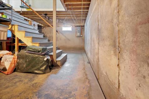 8 Sequoia Drive Freeport ME 04032