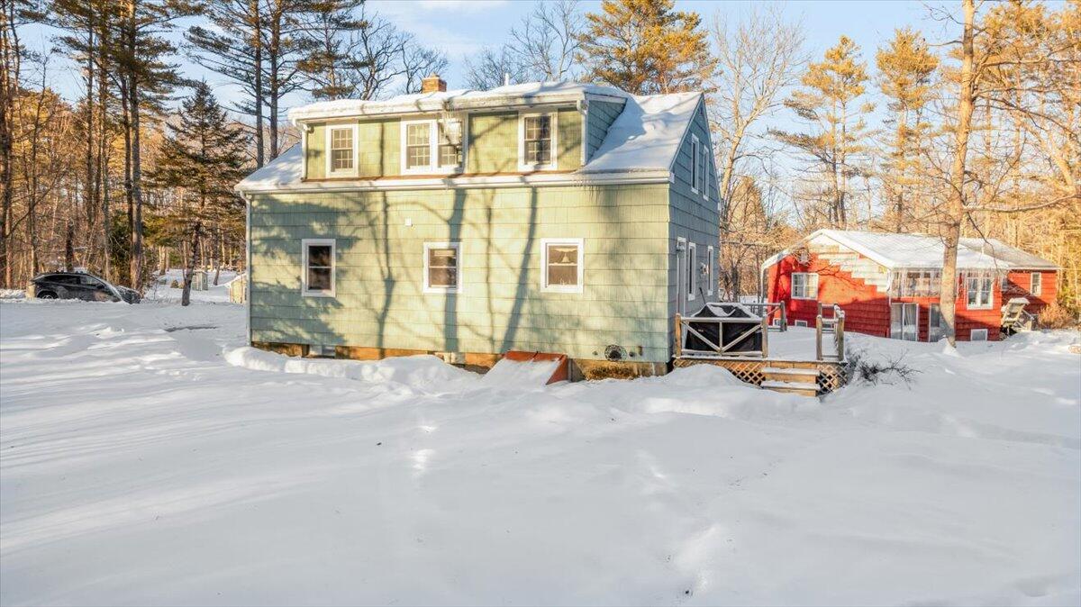 8 Sequoia Drive Freeport ME 04032