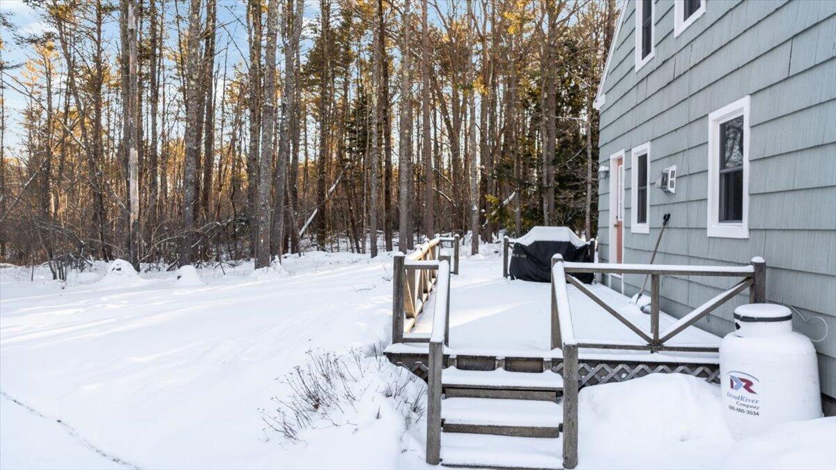 8 Sequoia Drive Freeport ME 04032