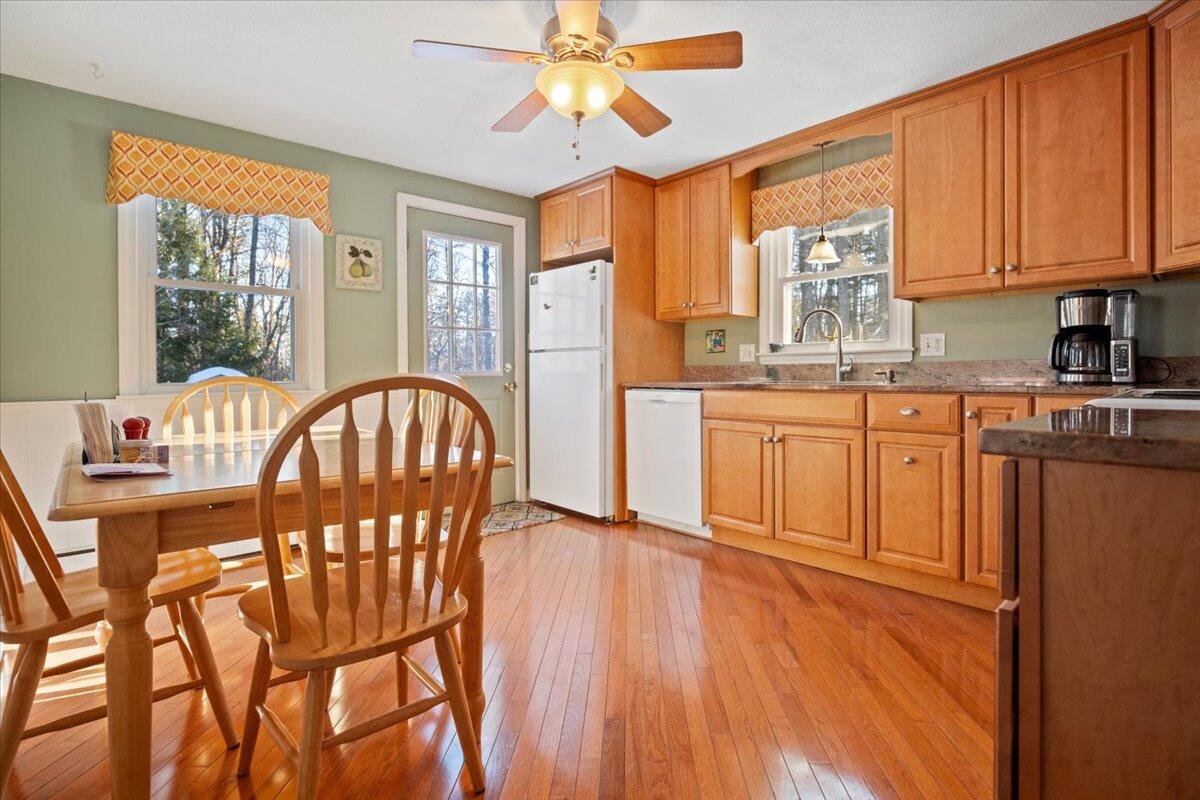 8 Sequoia Drive Freeport ME 04032