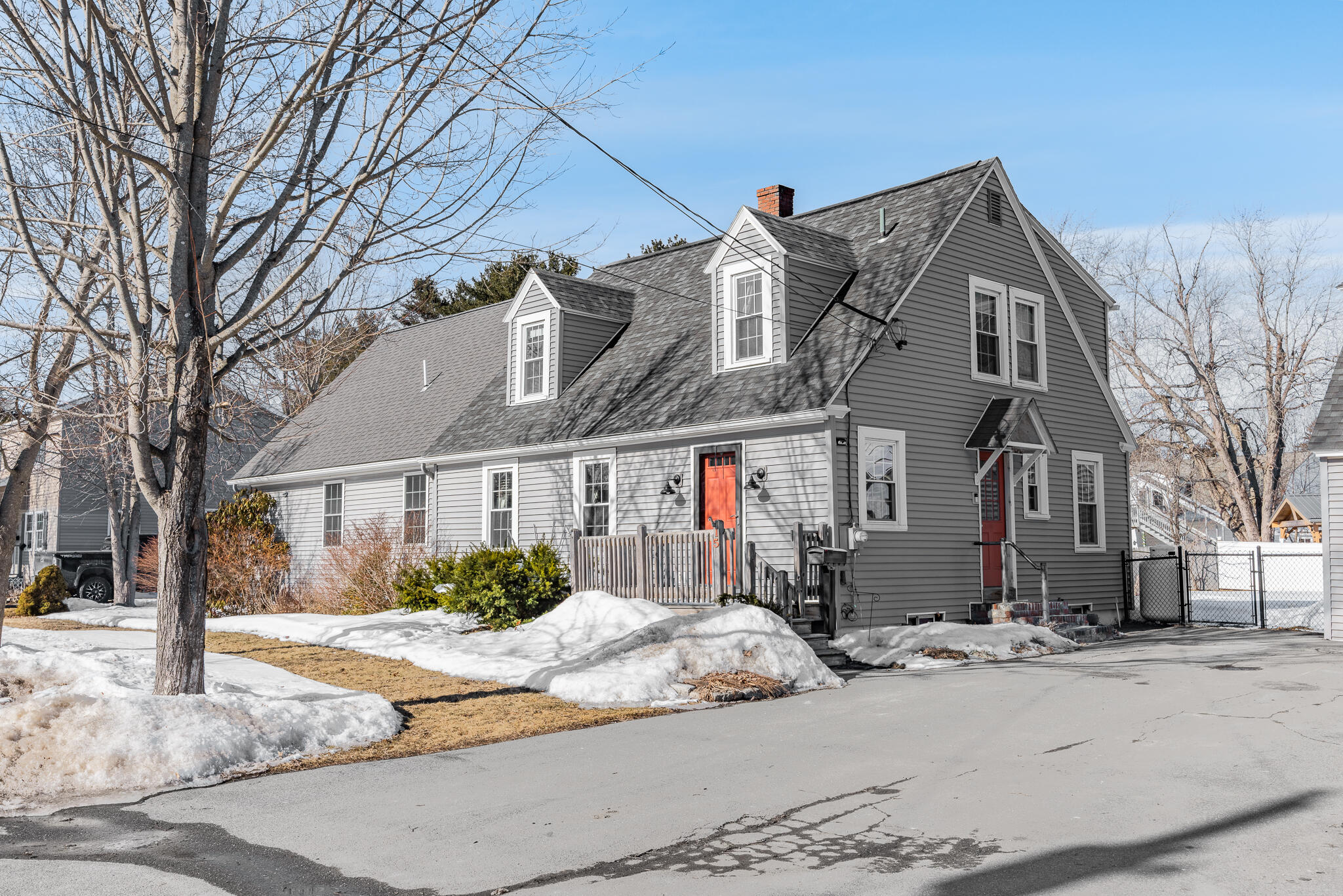 15 Fairfax Street Bangor ME 04401
