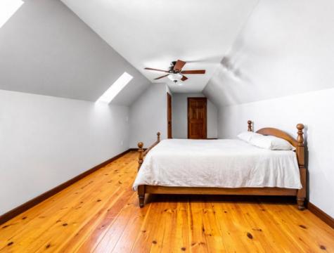 15 Fairfax Street Bangor ME 04401