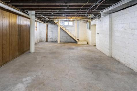 15 Fairfax Street Bangor ME 04401