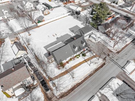 15 Fairfax Street Bangor ME 04401