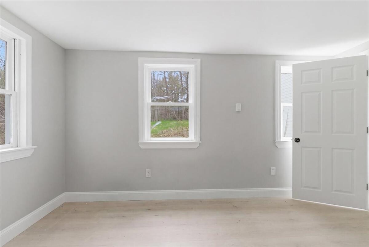 10 Old Orchard Road Gorham ME 04038