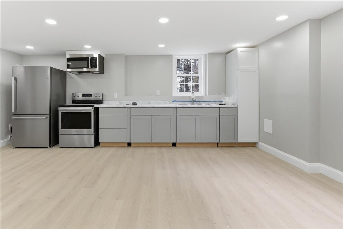 10 Old Orchard Road Gorham ME 04038