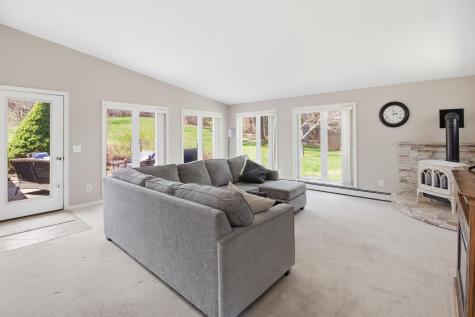 1520 Perkins Ridge Road Auburn ME 04210