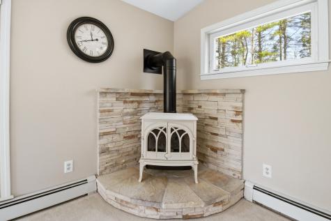 1520 Perkins Ridge Road Auburn ME 04210