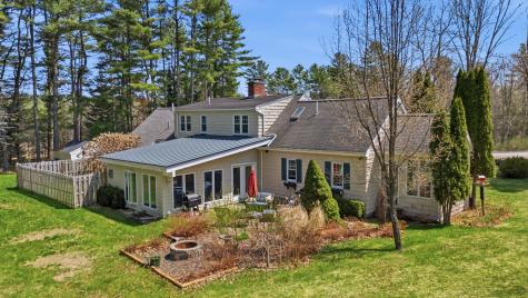 1520 Perkins Ridge Road Auburn ME 04210