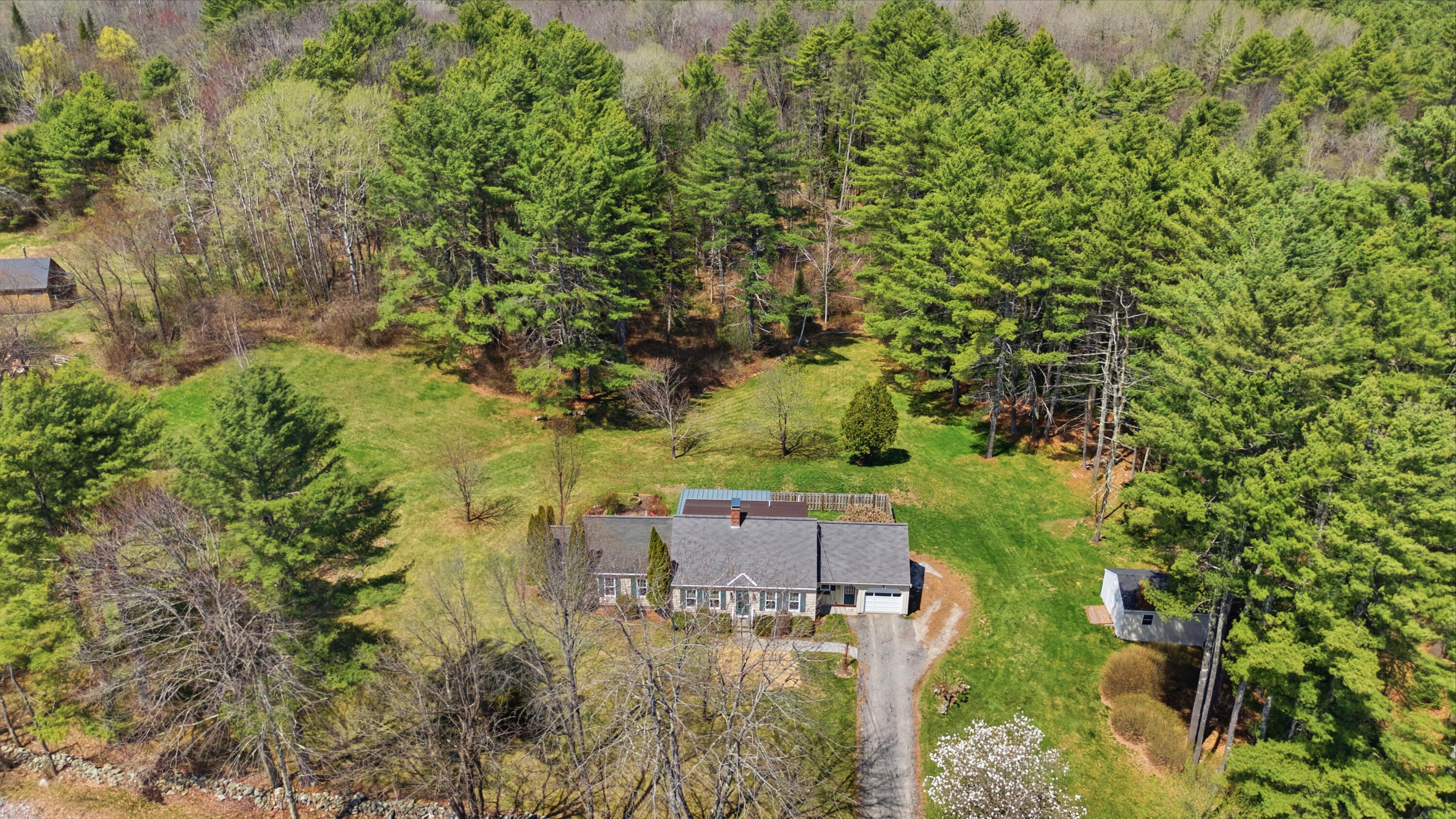 1520 Perkins Ridge Road Auburn ME 04210