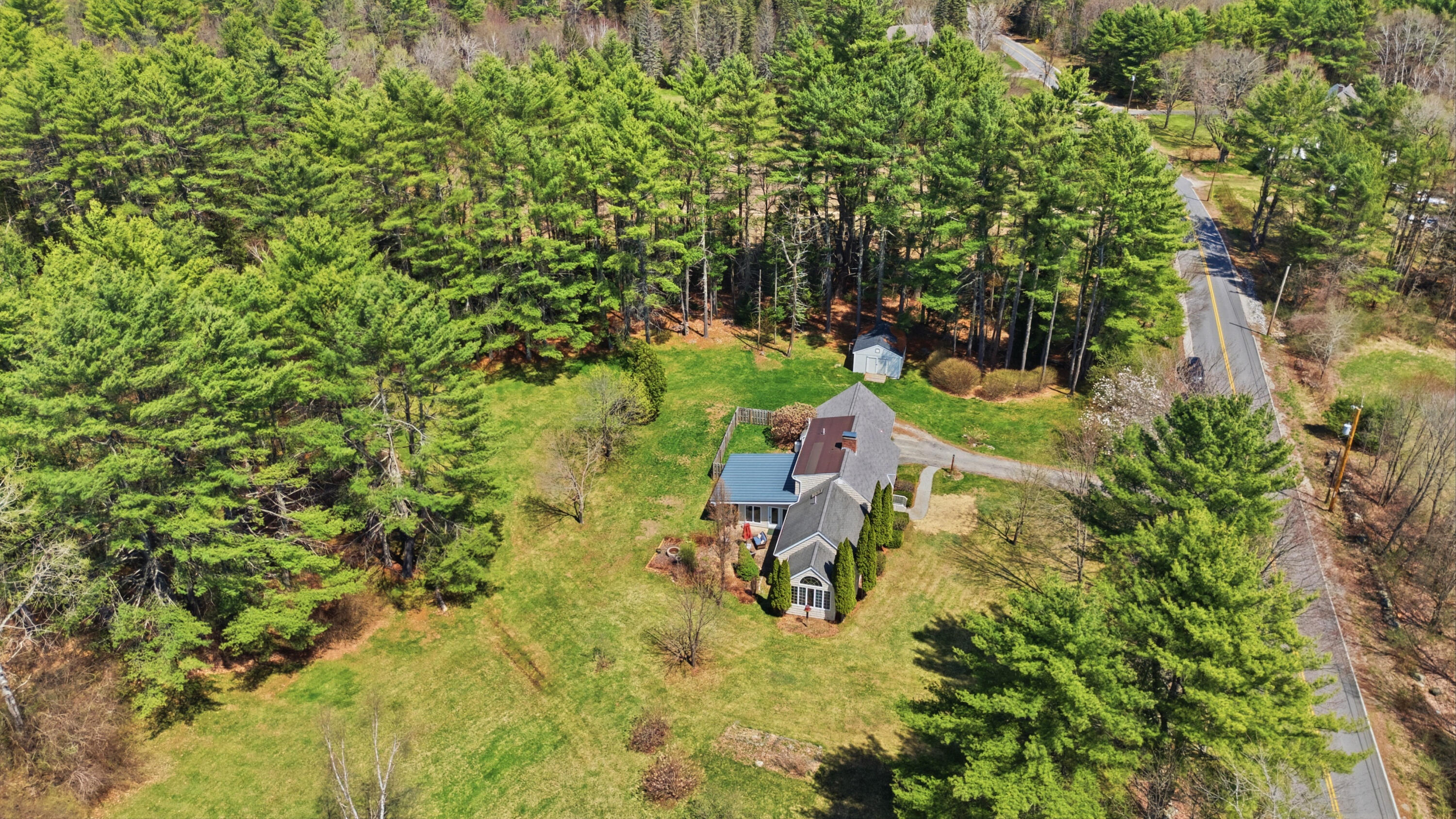 1520 Perkins Ridge Road Auburn ME 04210