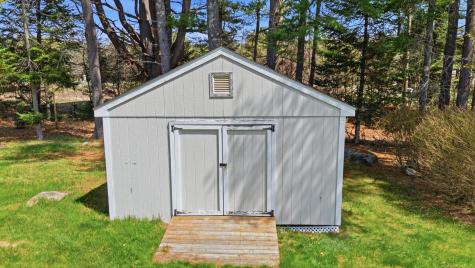 1520 Perkins Ridge Road Auburn ME 04210