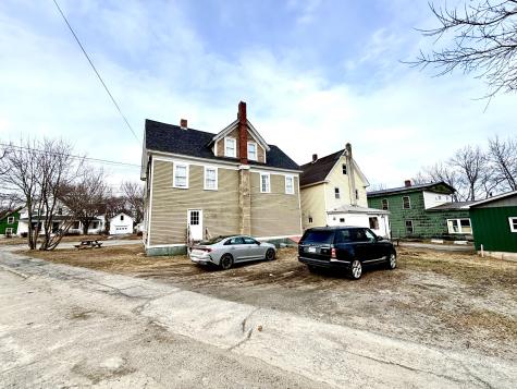 88 Pine Street Millinocket ME 04462