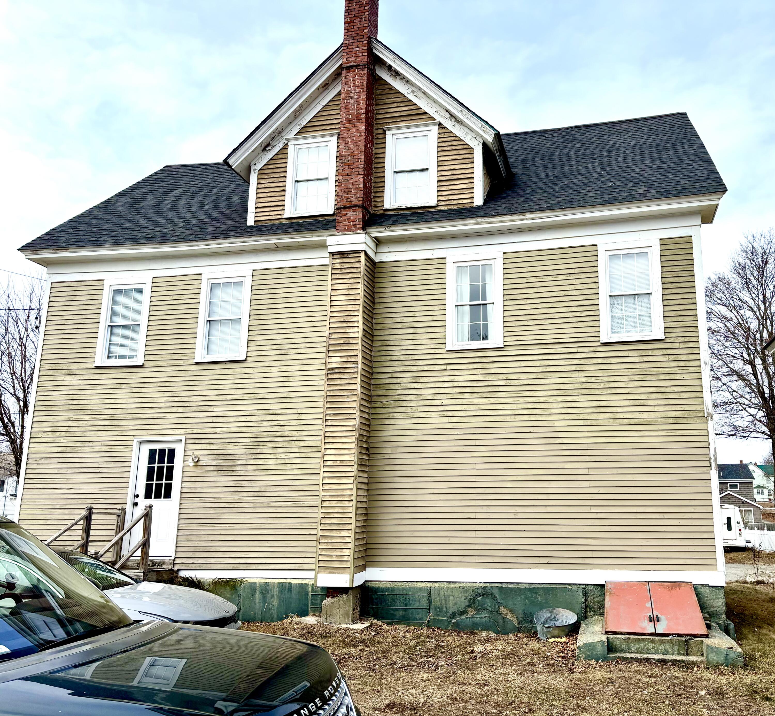 88 Pine Street Millinocket ME 04462