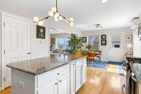 81 Crescent Street Rockland ME 04841
