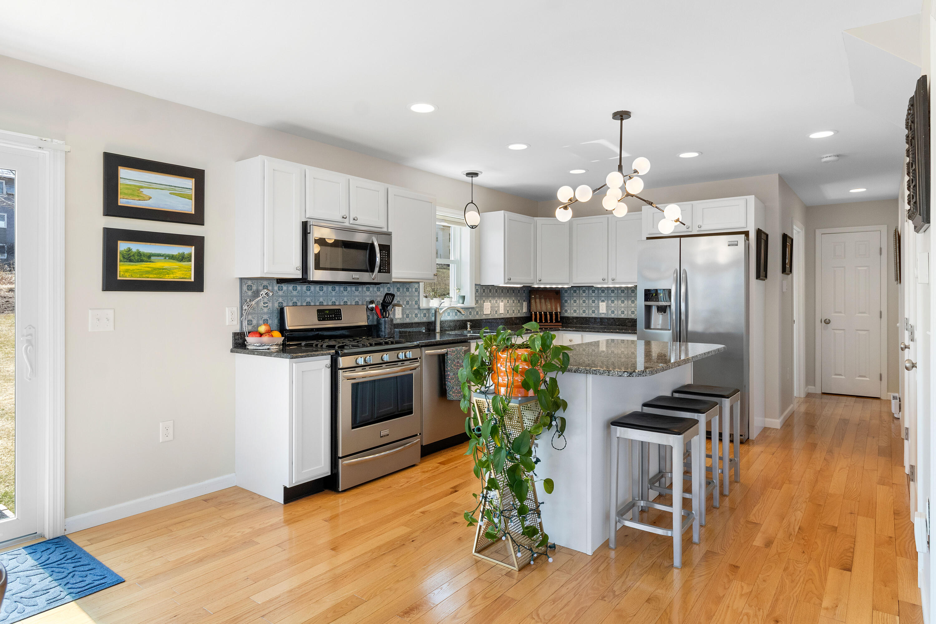 81 Crescent Street Rockland ME 04841