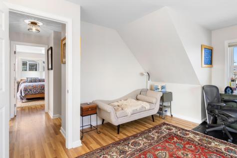 81 Crescent Street Rockland ME 04841