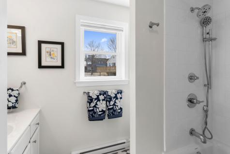 81 Crescent Street Rockland ME 04841