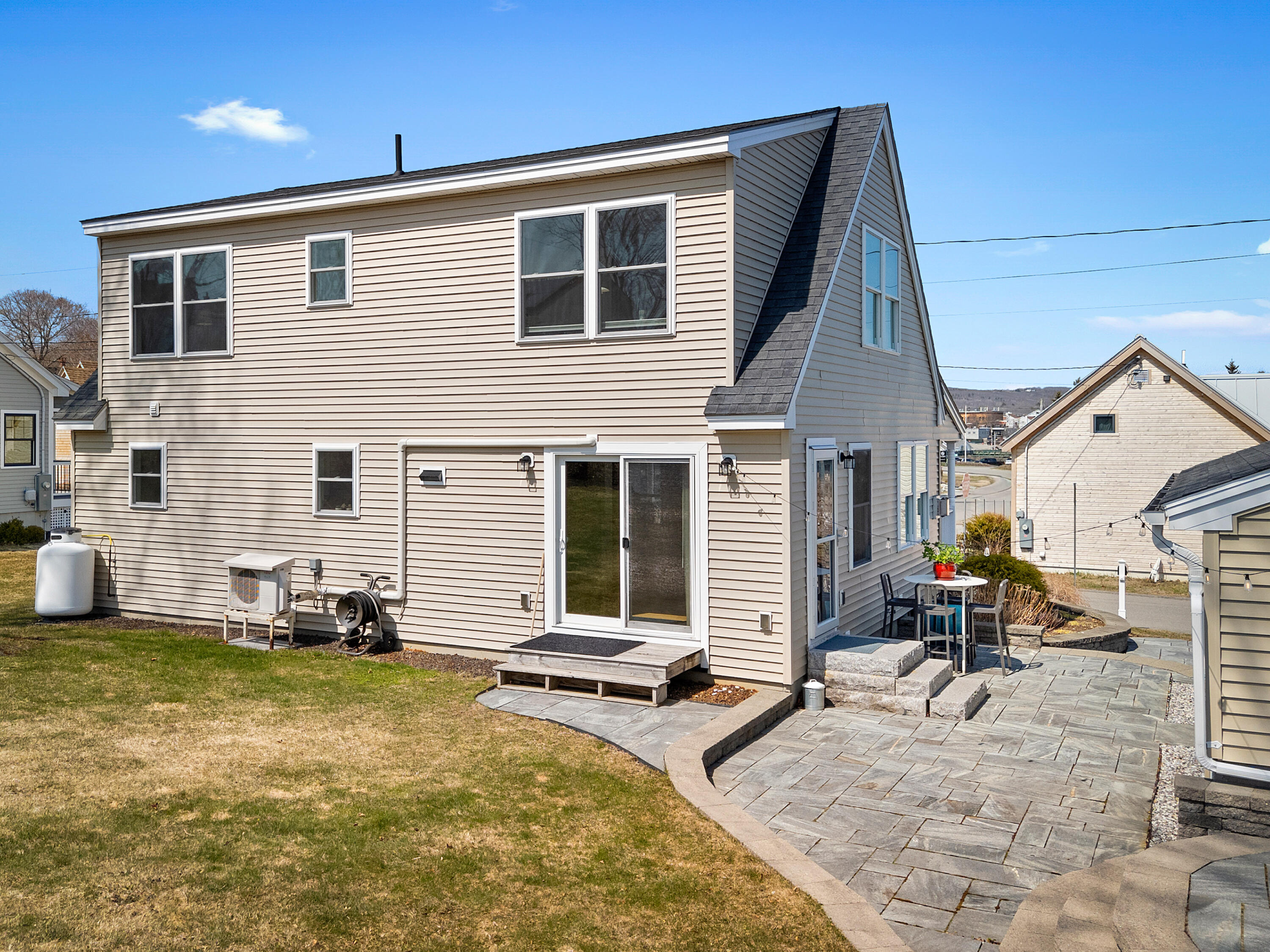 81 Crescent Street Rockland ME 04841