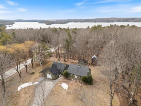 27 Martin Heights Raymond ME 04071