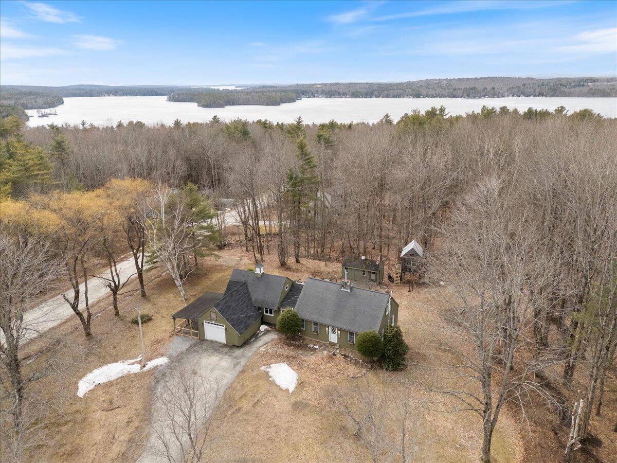 27 Martin Heights Raymond ME 04071