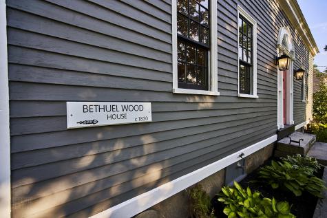 104 Portland Street Yarmouth ME 04096