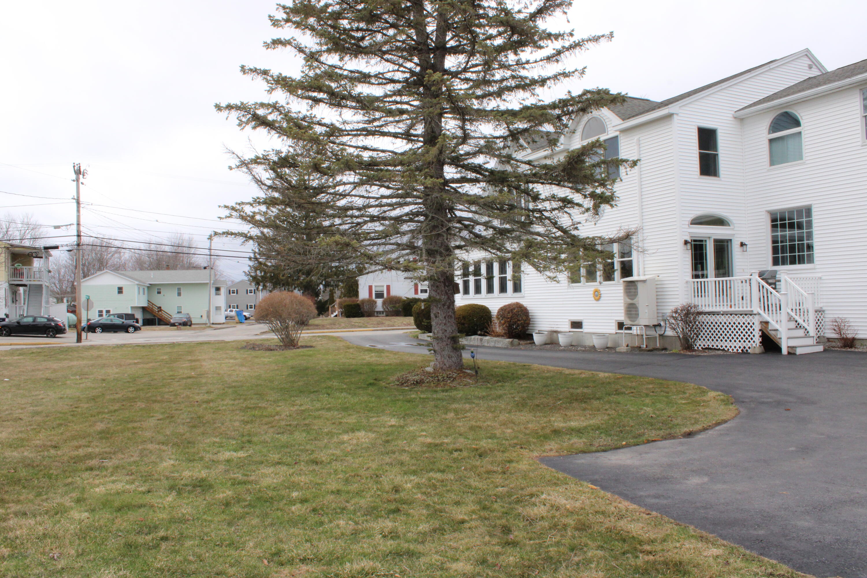 77 Granite Street Biddeford ME 04005