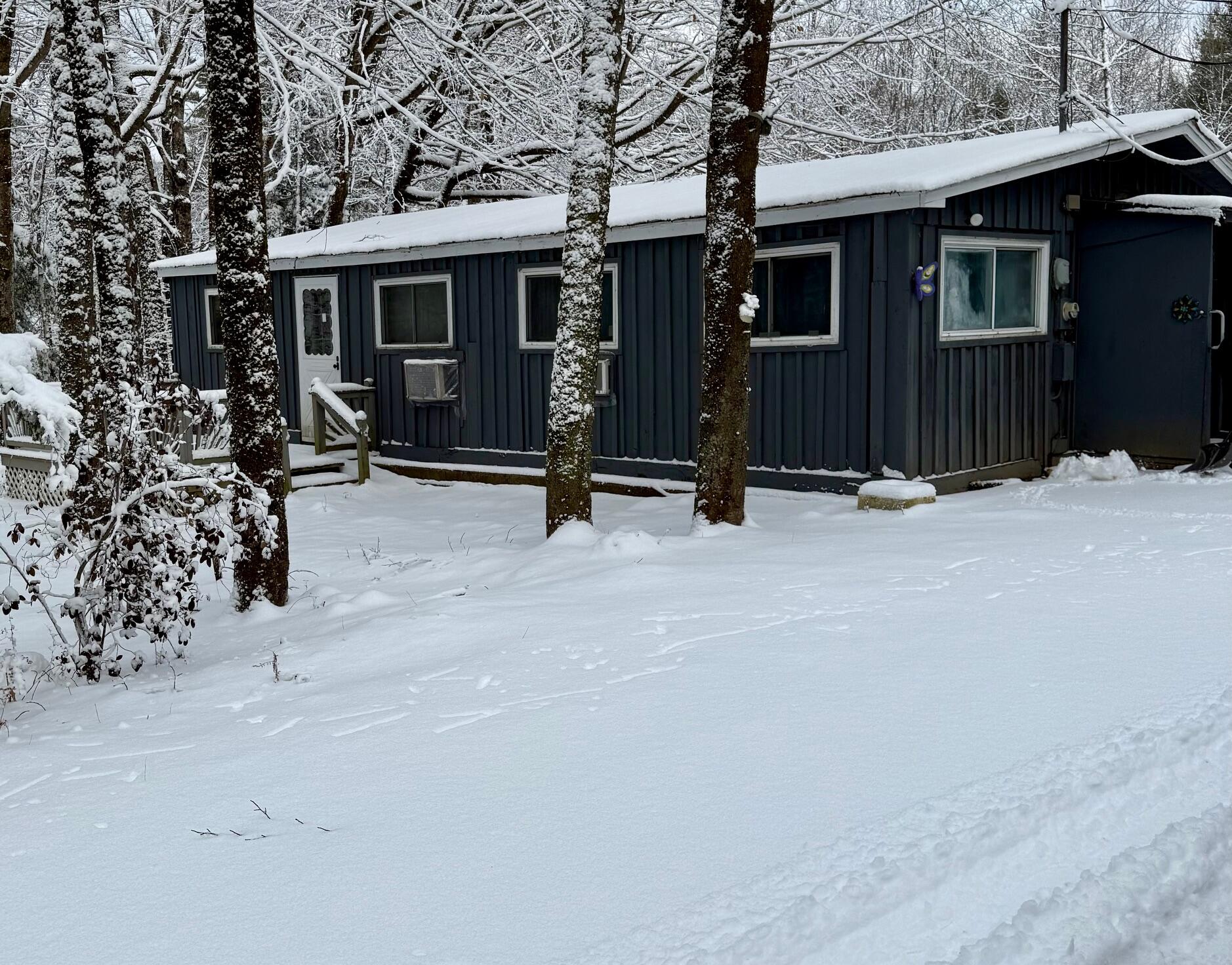 687 Gardiner Road Wiscasset ME 04578