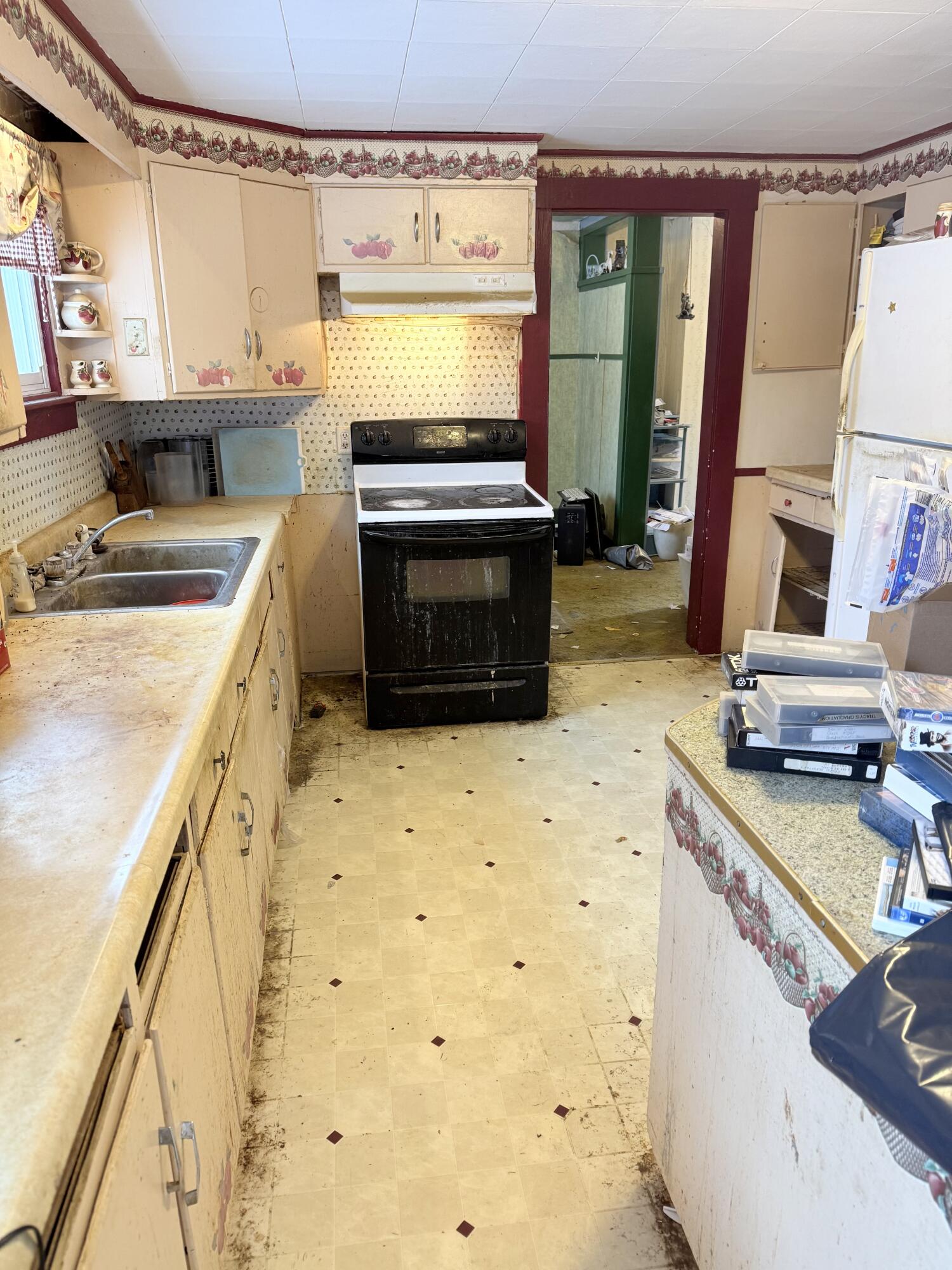 19 Fowler Street Calais ME 04619