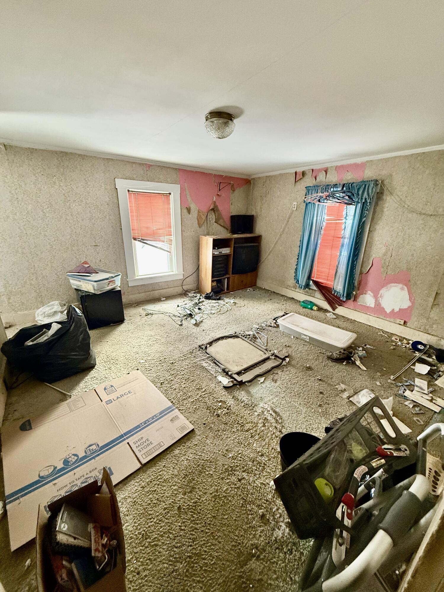 19 Fowler Street Calais ME 04619