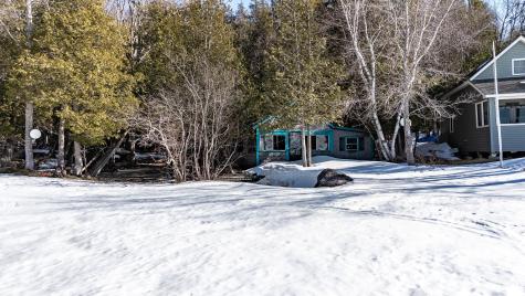 15 Farrar Drive Dover-foxcroft ME 04426