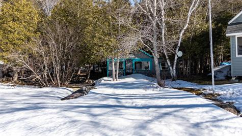 15 Farrar Drive Dover-foxcroft ME 04426