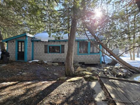 15 Farrar Drive Dover-foxcroft ME 04426