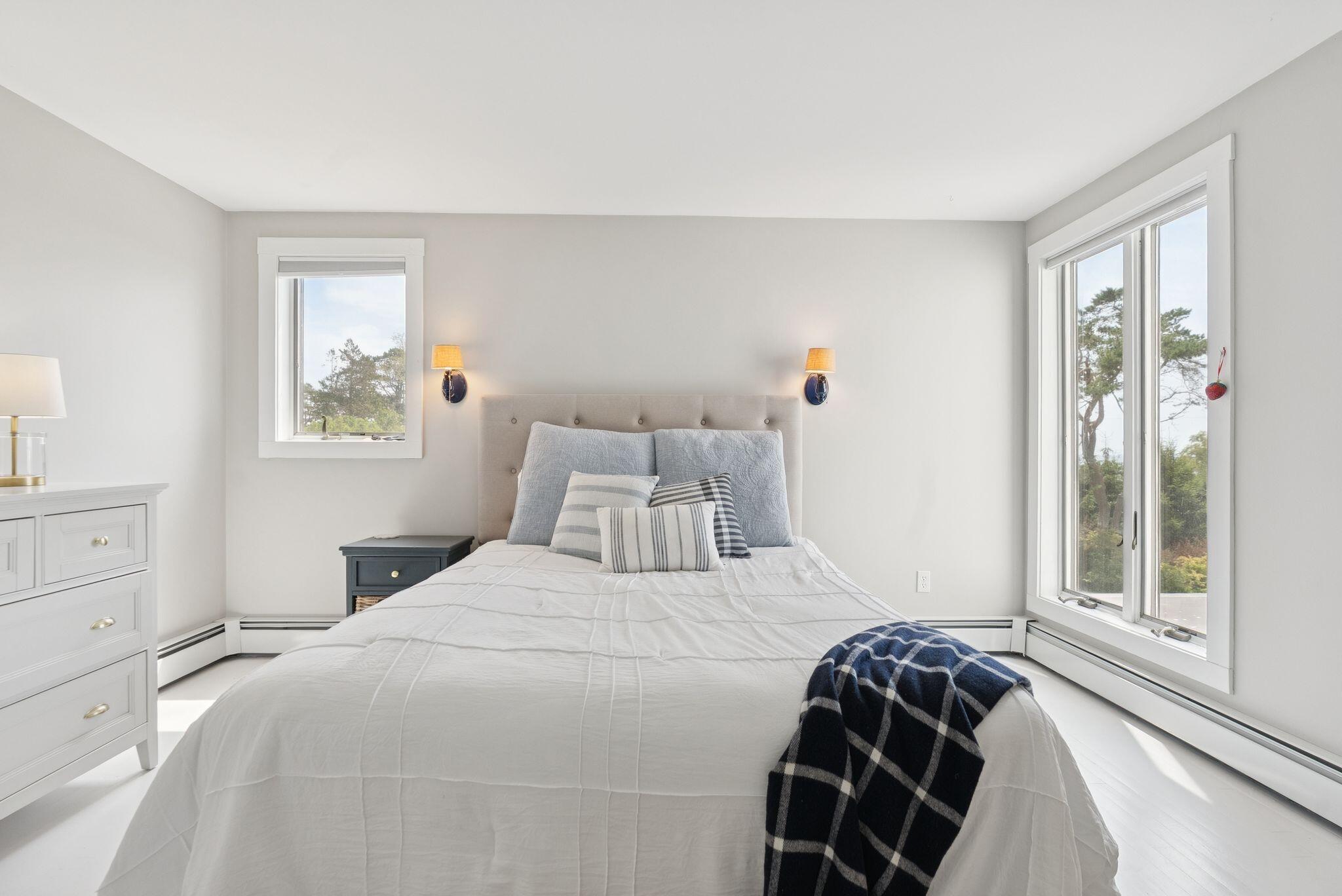 18 Angell Point Road Cape Elizabeth ME 04107
