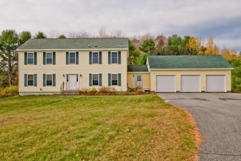 14 Laurence Way Falmouth ME 04105