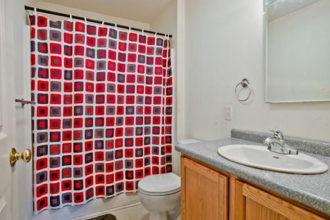 14 Laurence Way Falmouth ME 04105
