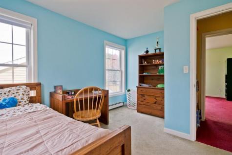 14 Laurence Way Falmouth ME 04105