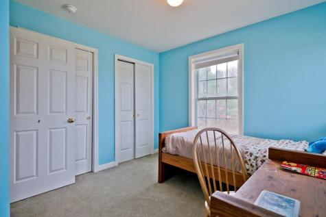 14 Laurence Way Falmouth ME 04105