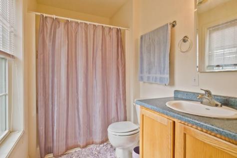 14 Laurence Way Falmouth ME 04105