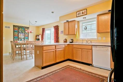 14 Laurence Way Falmouth ME 04105