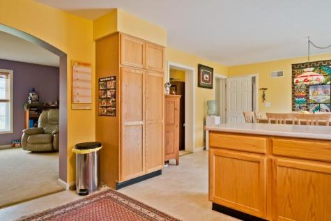 14 Laurence Way Falmouth ME 04105