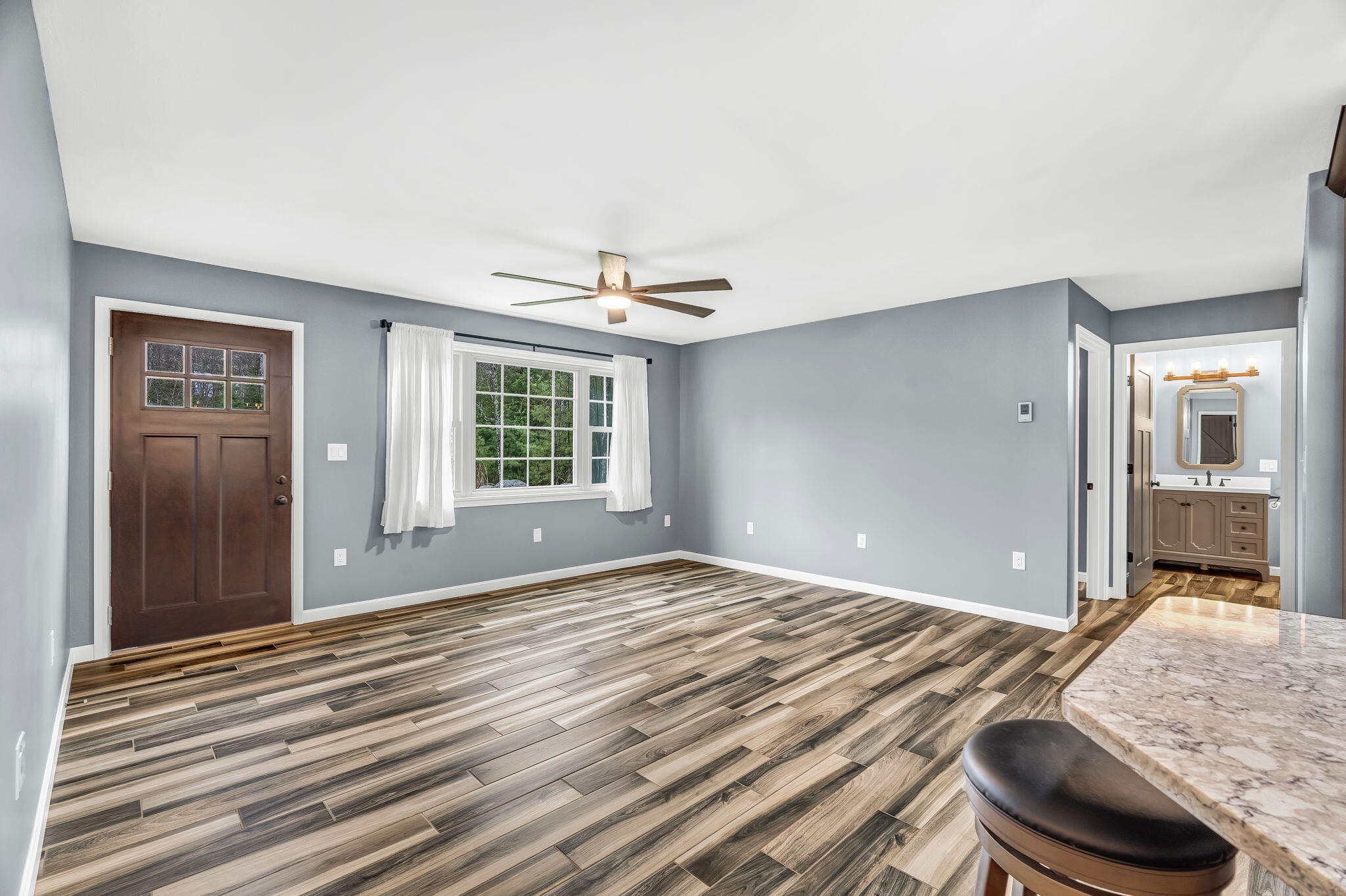 290 White Point Estates Road Lincoln ME 04457