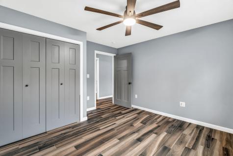 290 White Point Estates Road Lincoln ME 04457