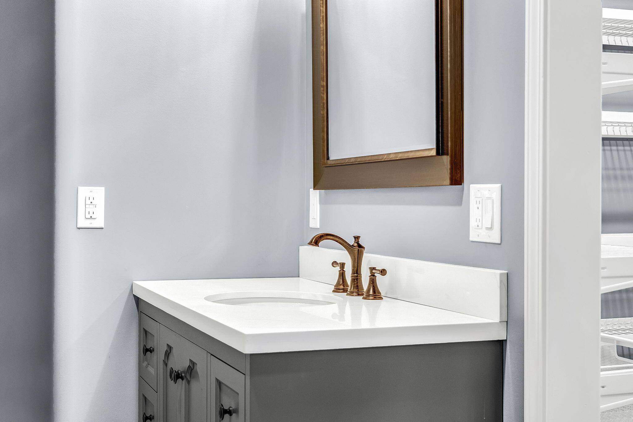290 White Point Estates Road Lincoln ME 04457